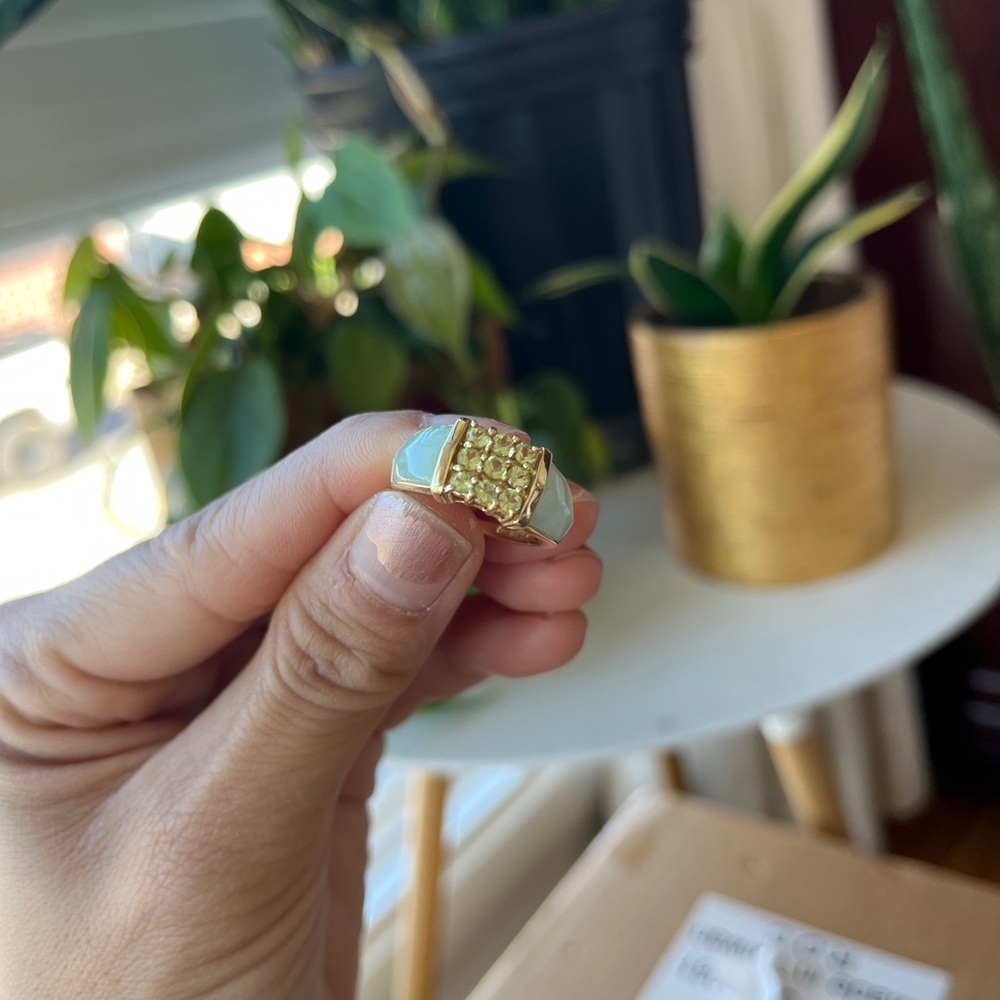 14k solid yellow gold jade peridot ring size 5.5